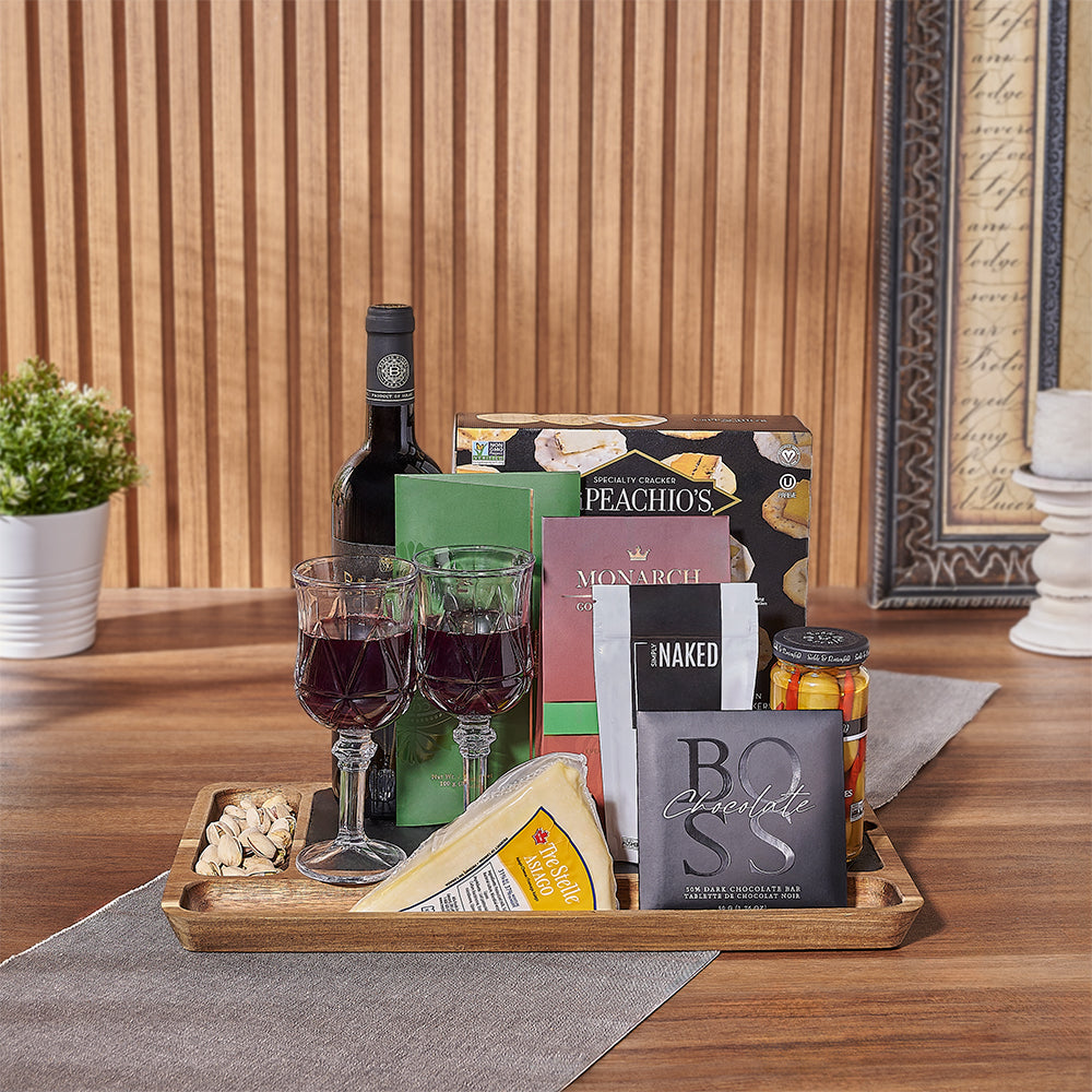 Rosh Hashanah Kosher Wine Gift Basket – how the gift is presented