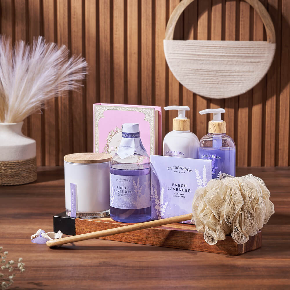 White Chocolate Lavender Spa Basket – how the gift is presented