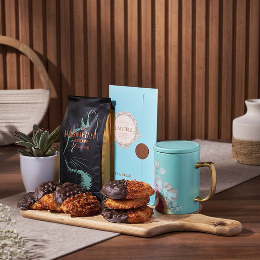 Coffee & Macaroon Gift Board, coffee gift, coffee, chocolate gift, chocolate, cookie gift, cookie, macaroon gift, macaroon, Vancouver delivery