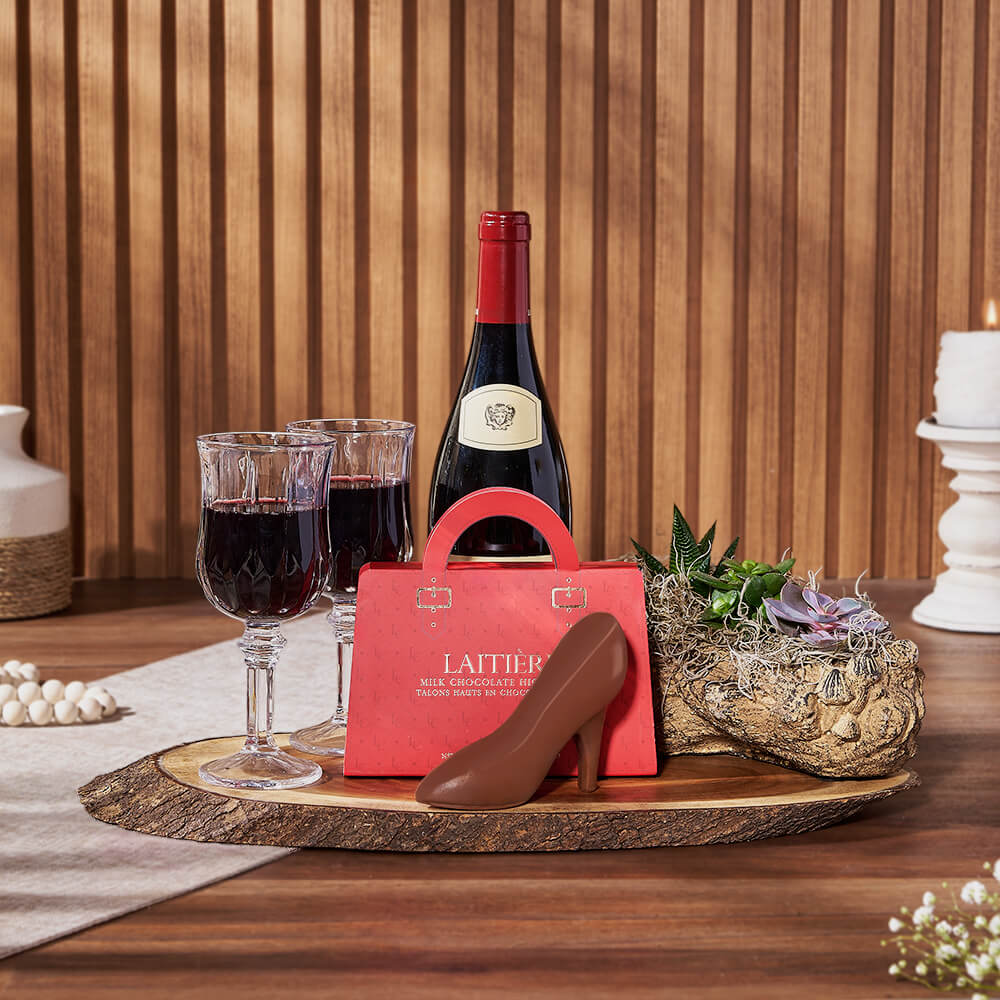 Wine and High Heels Chocolate Basket – how the gift is presented