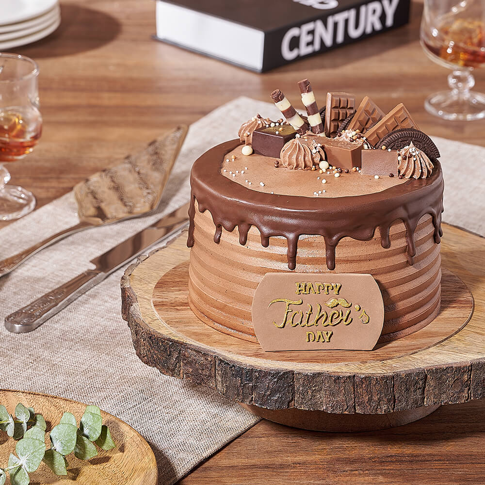 Father's Day Chocolate Cake – how the gift is presented