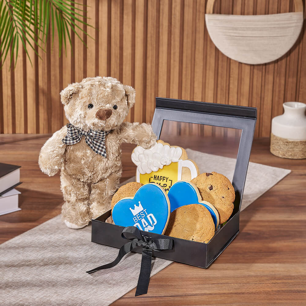 Father's Day Cookie and Bear Basket – how the gift is presented