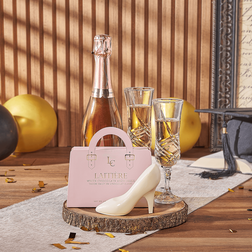 Graduation Sparkling Wine Gift Basket – how the gift is presented