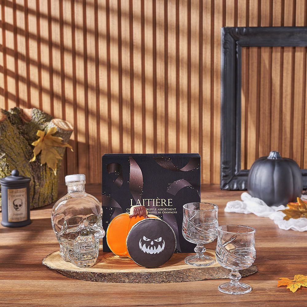 Crystal Head Vodka Halloween Gift Basket – how the gift is presented