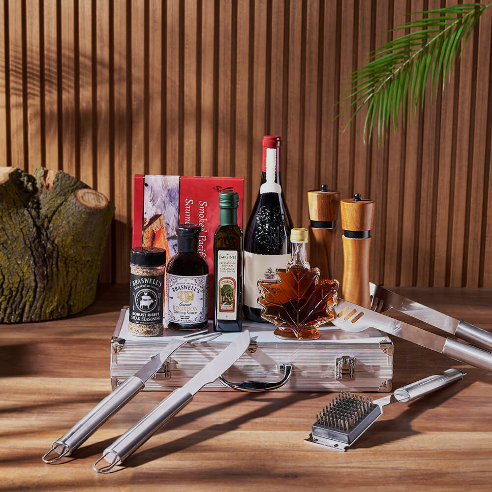 Wine and Grilling Essentials Basket – how the gift is presented