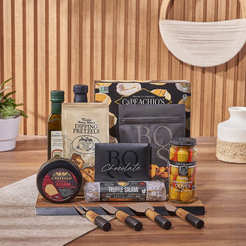 Gourmet Food and Charcuterie Tool Set – how the gift is presented