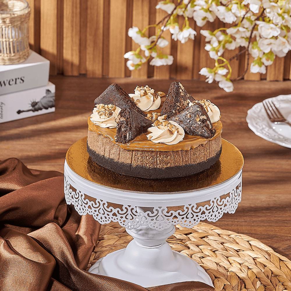 Caramel Glazed Cheesecake – how the gift is presented