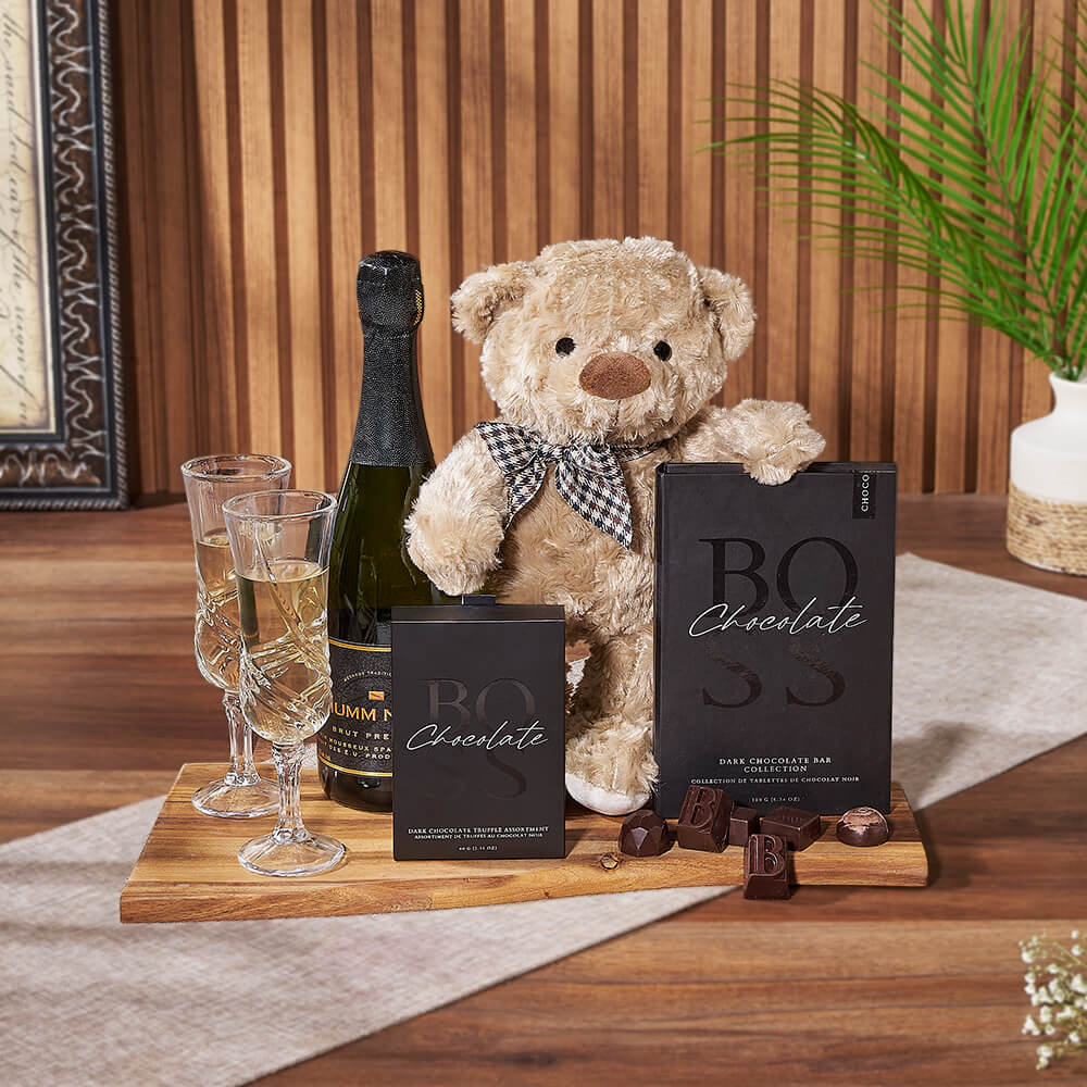 Sparkling Wine Gift Basket with Chocolates – how the gift is presented