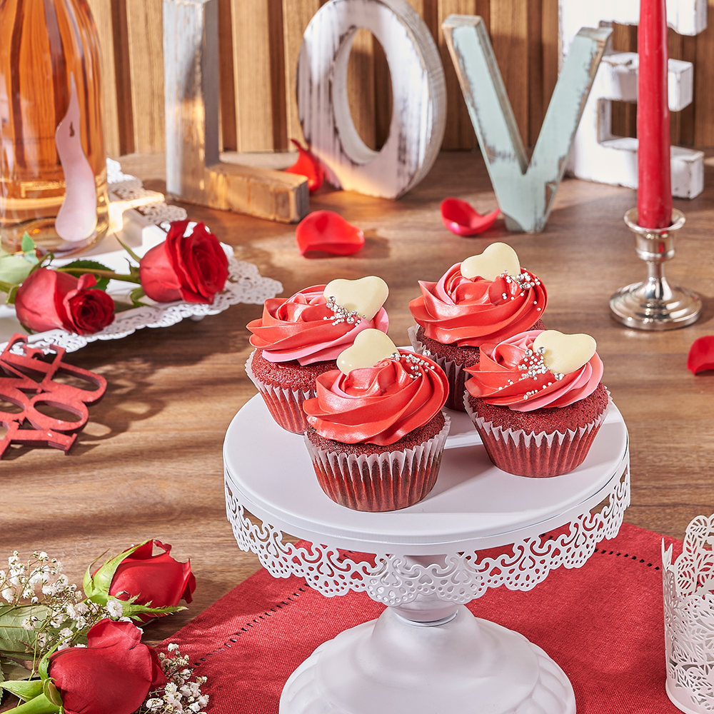 Valentine's Day Red Velvet Cupcakes, Vancouver – how the gift is presented