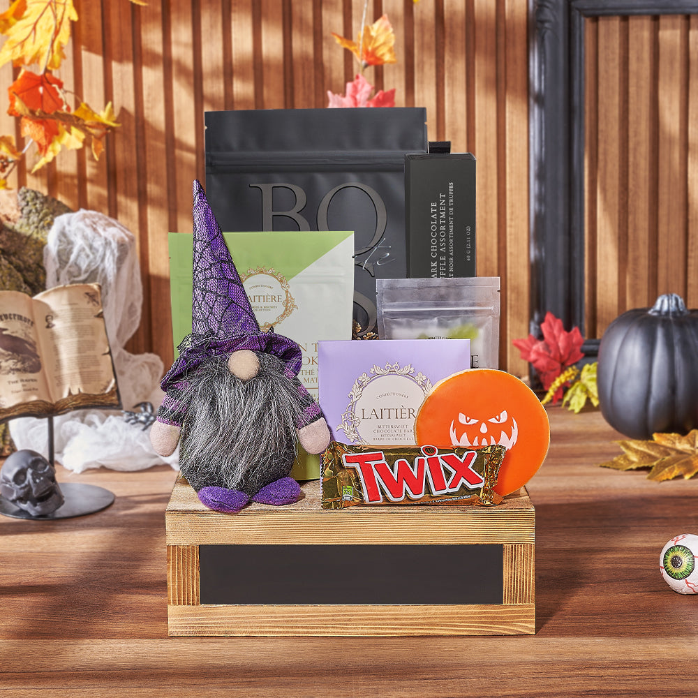 Halloween Chocolate and Candy Gift Basket – how the gift is presented