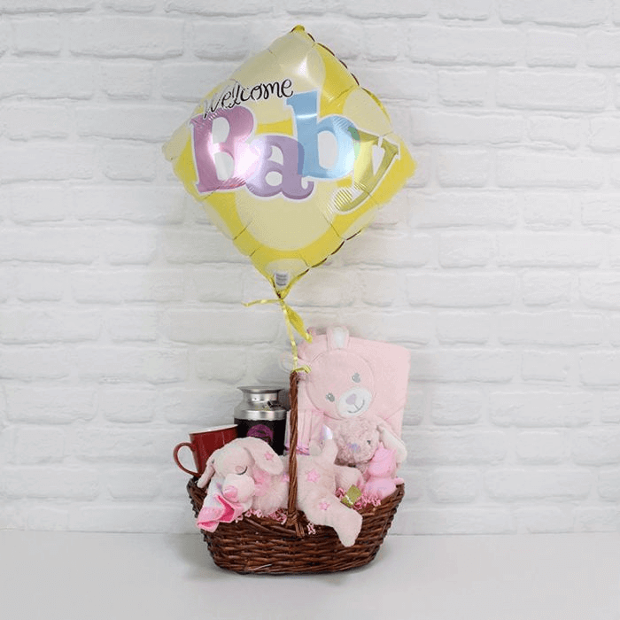 Baby Girl Welcome Gift Hamper – how the gift is presented