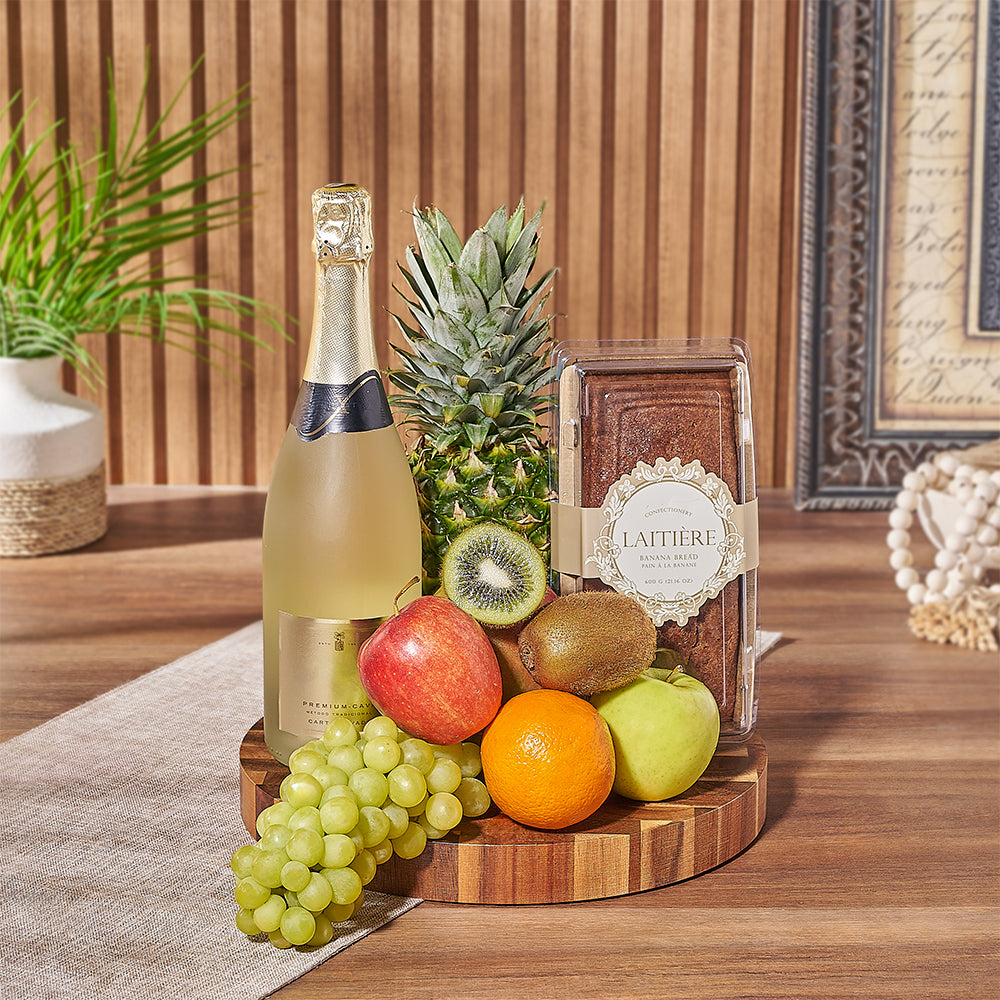 Sparkling Wine and Fresh Fruit Gift Basket with Acacia Wood Board – how the gift is presented