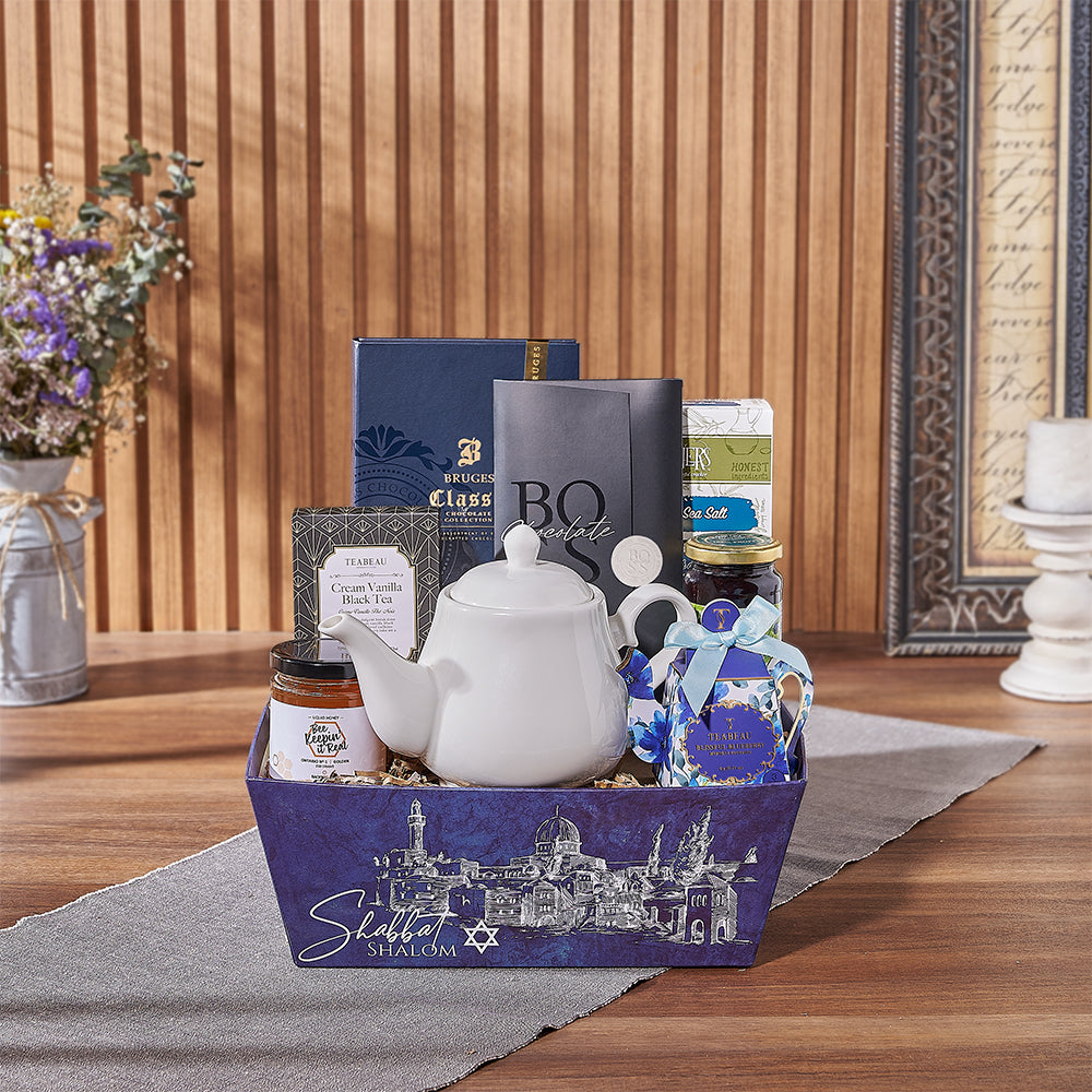 With the Cozy Kosher Tea &amp;amp; Chocolate Gift Tray, delight in a gift for any occasion, Vancouver delivery 
