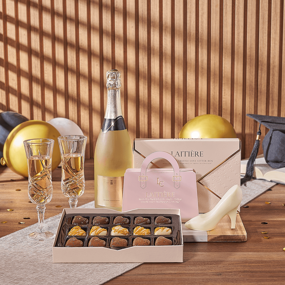 Sparkling Wine Graduation Gift Basket – how the gift is presented