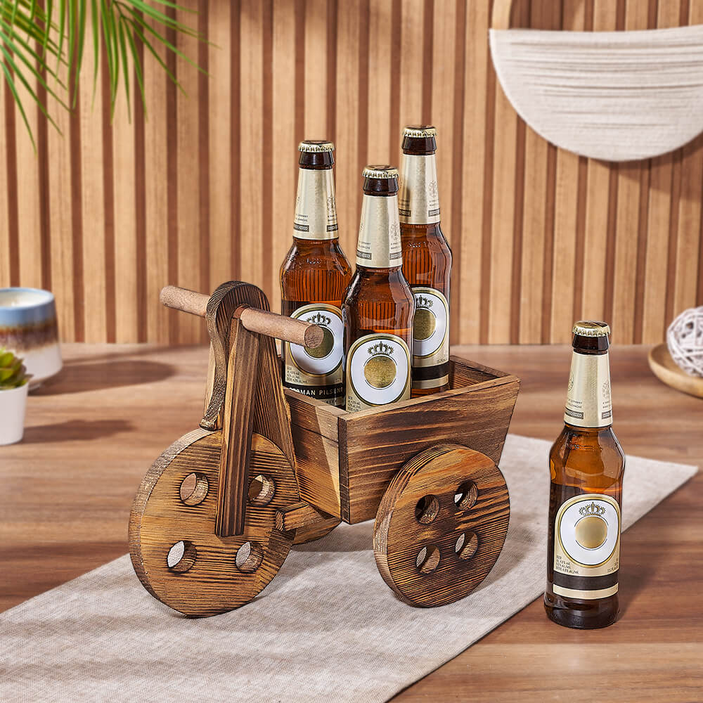 Classic Beer Gift Basket with 4 Bottles in Wooden Cart – how the gift is presented