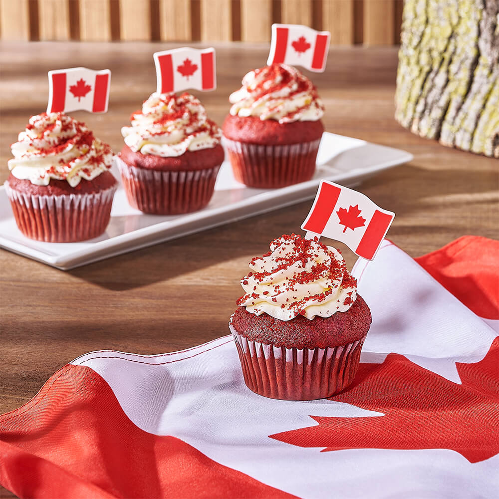 Red Velvet Cupcakes with Frosting – how the gift is presented
