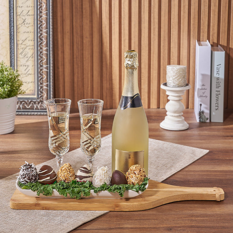 Champagne & Chocolate Strawberry Sharing Gift, chocolate dipped strawberry gift, chocolate dipped strawberry, champagne gift, champagne, sparkling wine gift, sparkling wine, Vancouver delivery