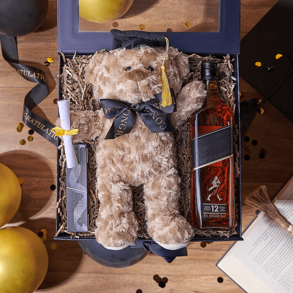 Graduation Liquor and Dark Chocolate Box – how the gift is presented