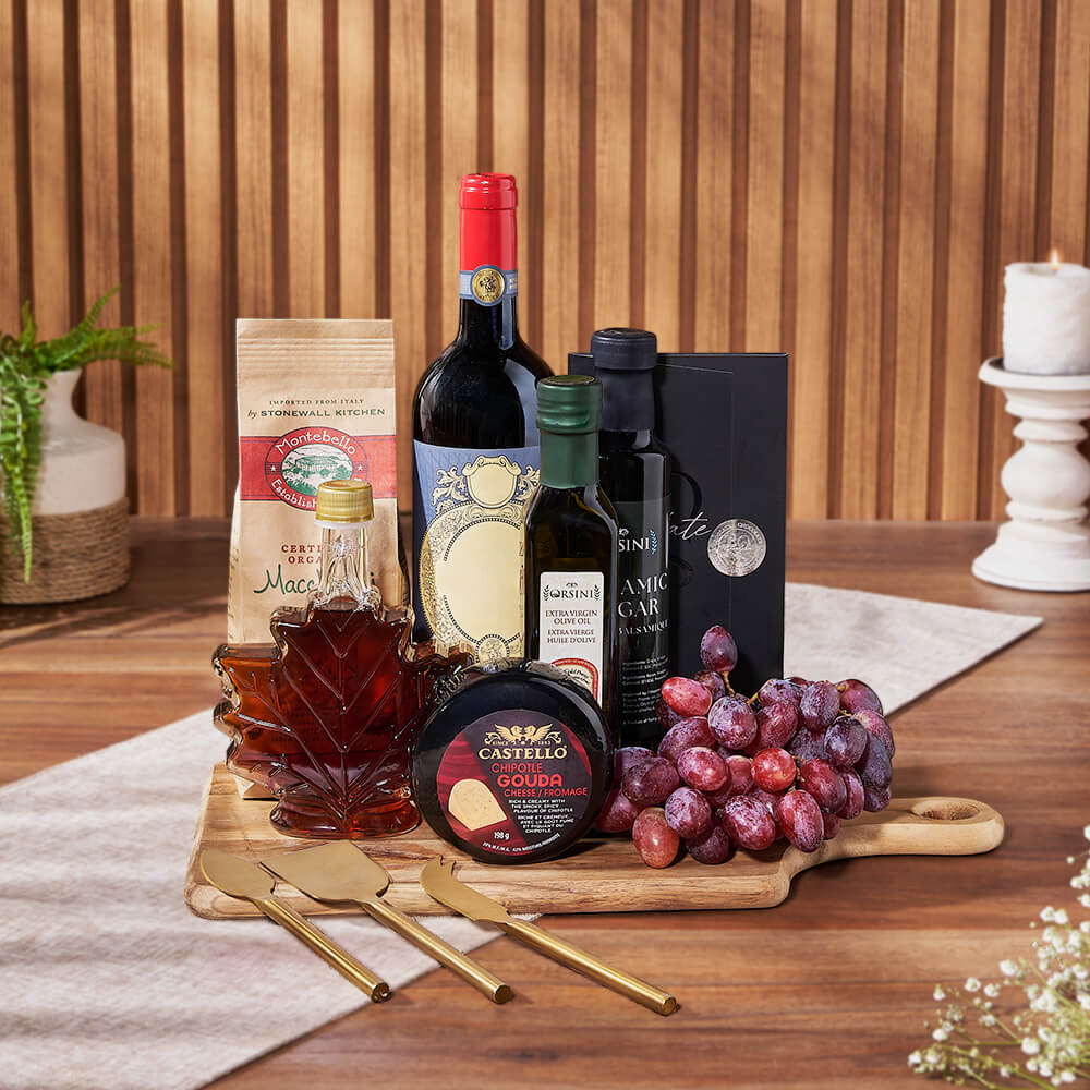 Gourmet Gift Basket with Wine and Charcuterie Set – how the gift is presented