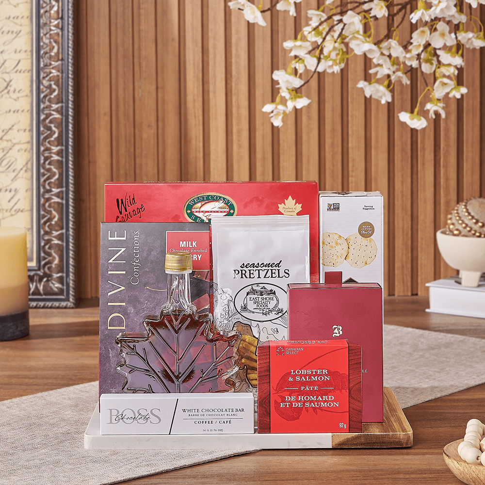 Halal Gourmet Gift Set with Smoked Salmon and Acacia Wood Board – how the gift is presented