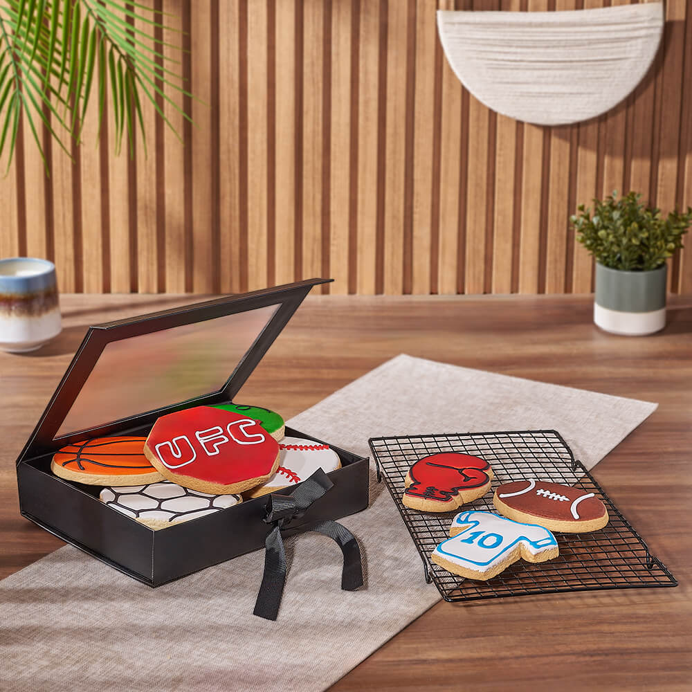 Sports-Themed Cookie Gift Box – how the gift is presented