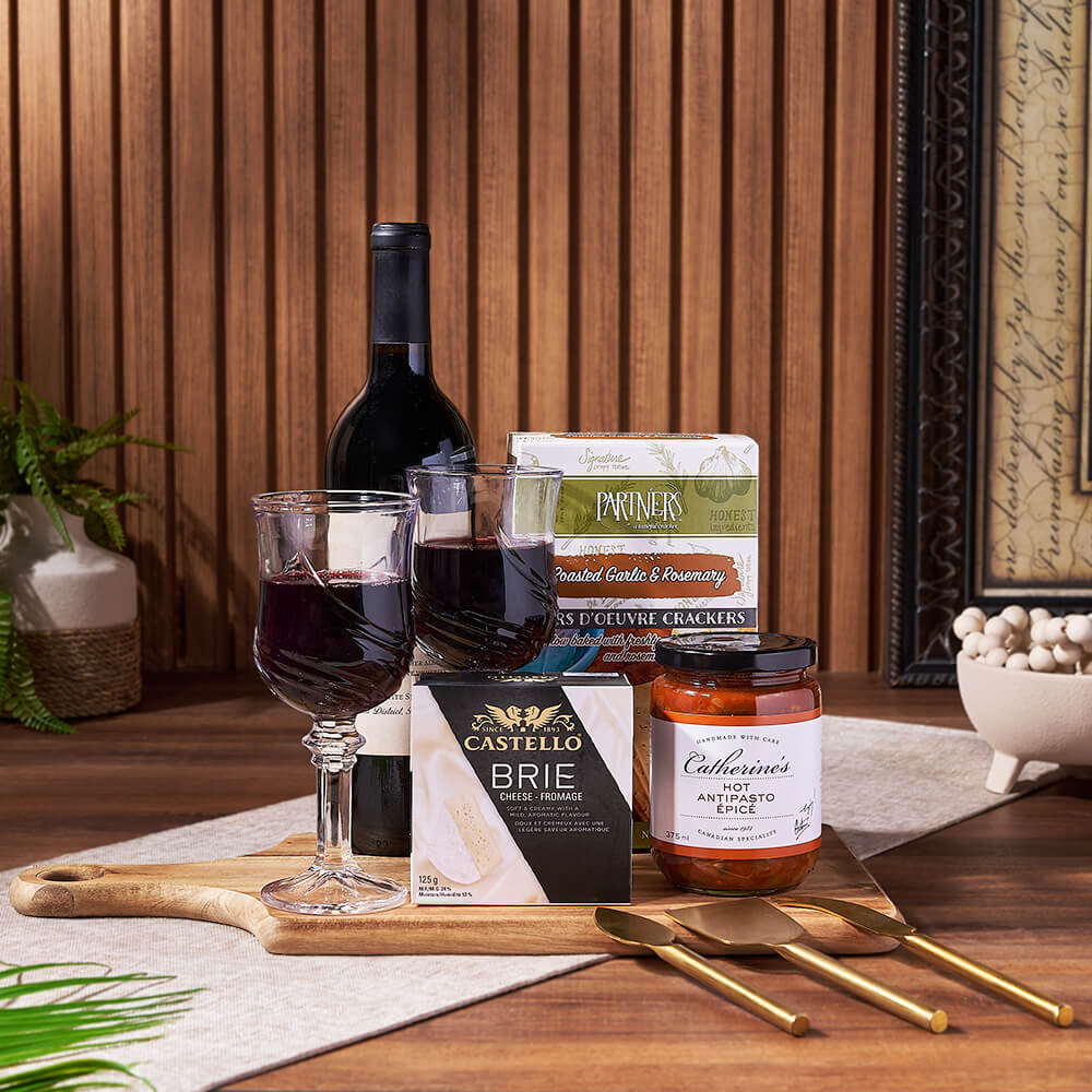 Elegant Gift Basket with Wine, Cheese Knives, and Rose Gold Charcuterie Tools – how the gift is presented