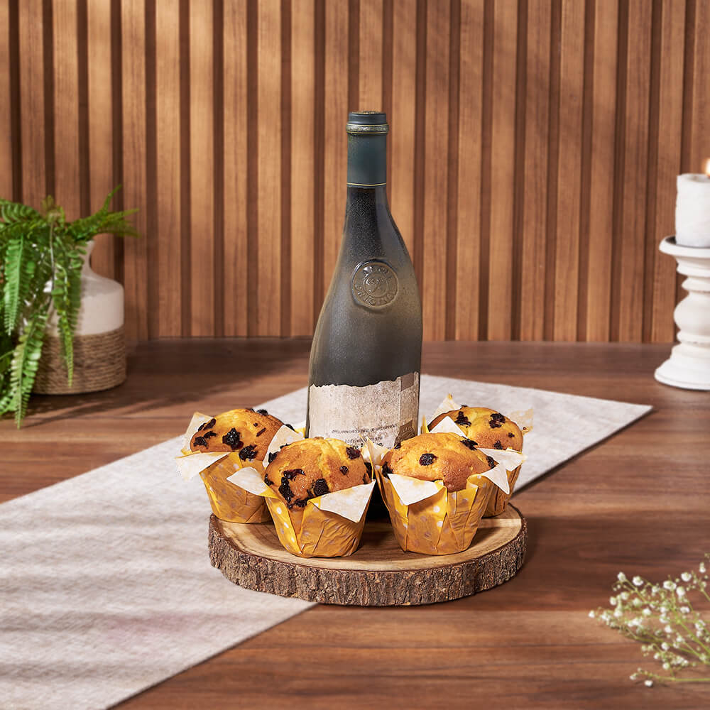Orange Cranberry Muffins with Wine Basket – how the gift is presented