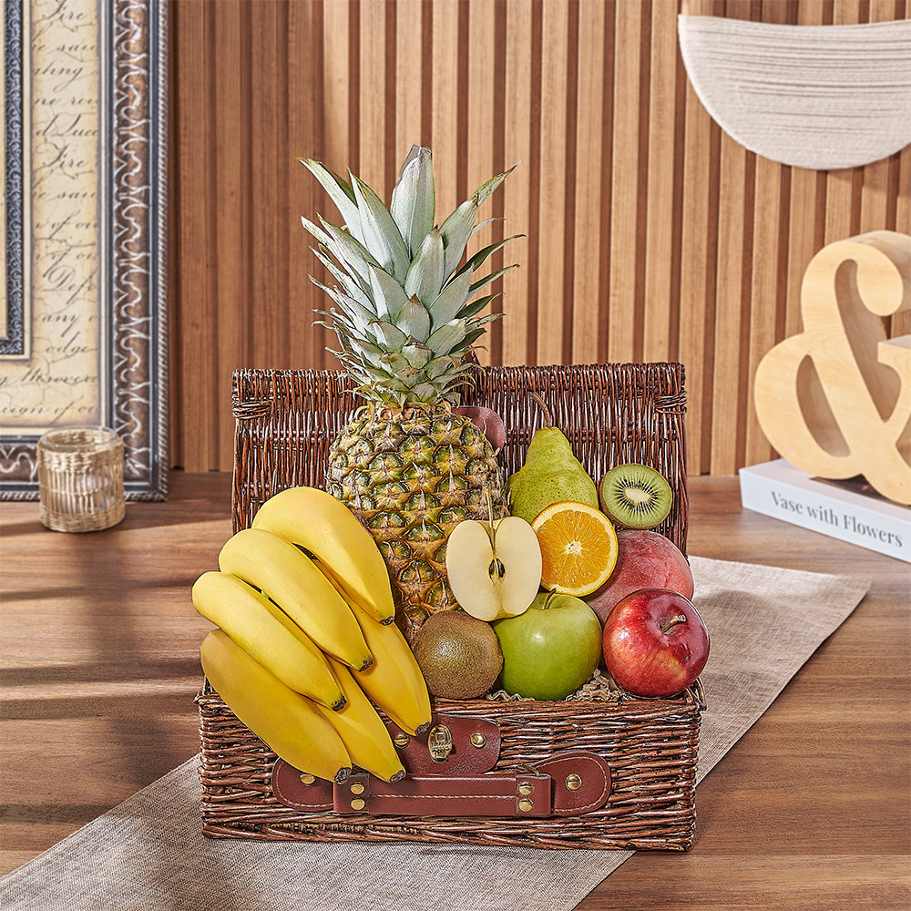 Lidded Wicker Fruit Basket – how the gift is presented