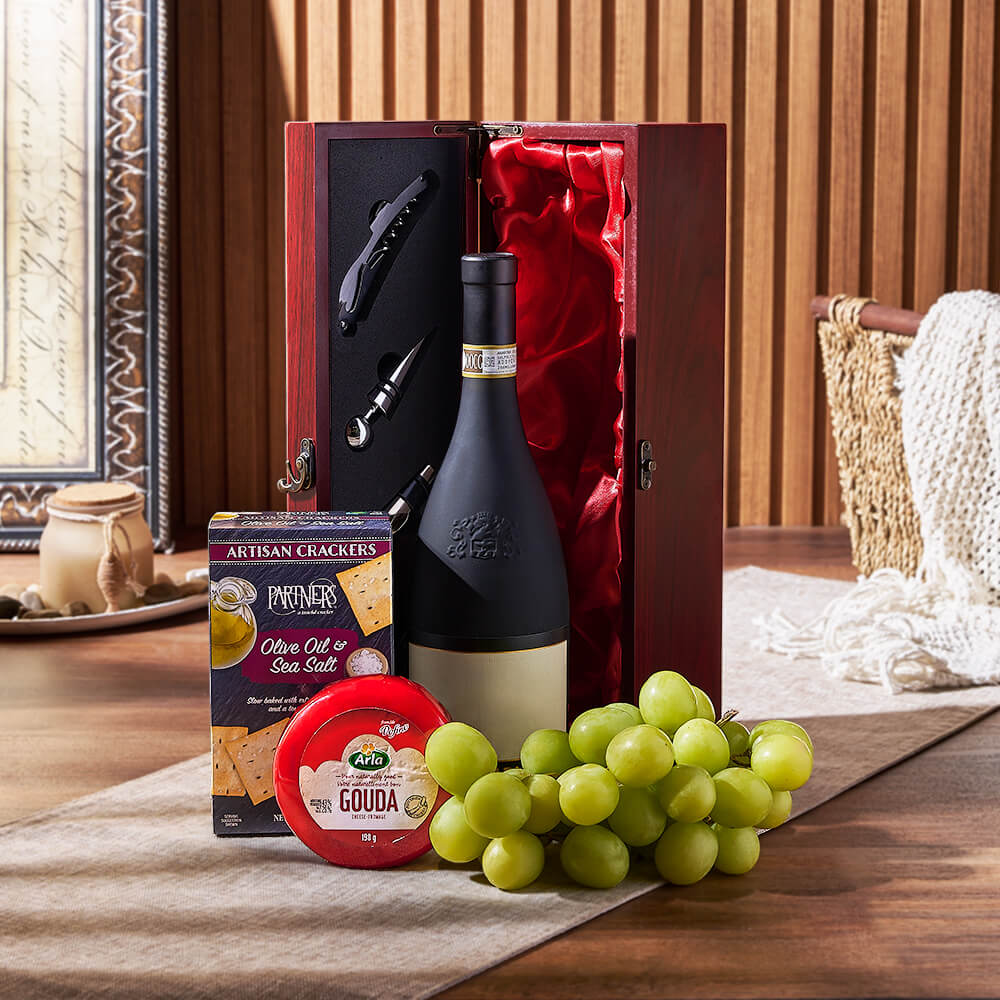 Mahogany Wooden Wine Gift Box with Gourmet Cheese & Grapes – how the gift is presented
